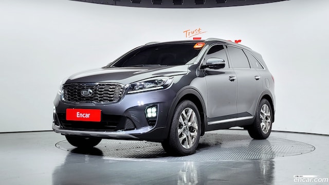 Kia Sorento Дизель 2.0 2WD 2020 года из Кореи
