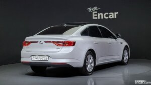 Renault-Korea(Samsung) SM6 2.0 GDe SE 2020 года из Южной Кореи