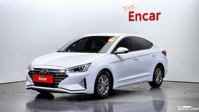 Hyundai AVANTE 1.6 2019 года из Кореи
