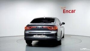 Renault-Korea(Samsung) SM6 2.0 GDe LE 2020 года из Южной Кореи