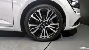 Renault-Korea(Samsung) SM6 2.0 GDe Premiere 2020 года из Южной Кореи