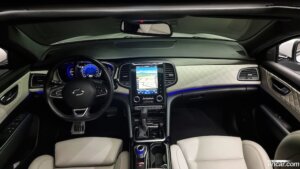 Renault-Korea(Samsung) SM6 2.0 GDe Premiere 2020 года из Южной Кореи