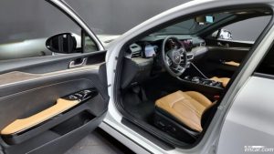 Kia K5 1.6 Turbo 2020 года из Южной Кореи