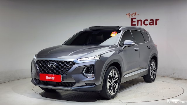 Hyundai Santafe Дизель 2.2 2WD 2020 года из Кореи