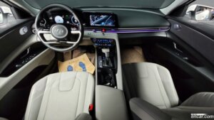 Hyundai AVANTE 1.6 2021 года из Южной Кореи