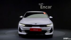Kia K5 2.0 2021 года из Южной Кореи