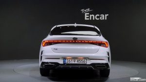 Kia K5 2.0 2021 года из Южной Кореи