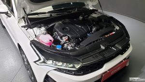 Kia K5 2.0 2021 года из Южной Кореи