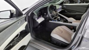 Hyundai AVANTE 1.6 2021 года из Южной Кореи