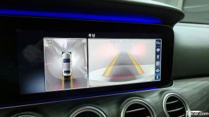 Mercedes-Benz E-Class E300 Avantgarde 2020 года из Южной Кореи