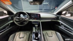 Hyundai AVANTE 1.6 2021 года из Южной Кореи