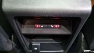Land Rover Discovery Sport 2.0 TD4 HSE Luxury 2019 года из Южной Кореи