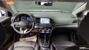 Hyundai AVANTE 1.6 2020 года из Южной Кореи