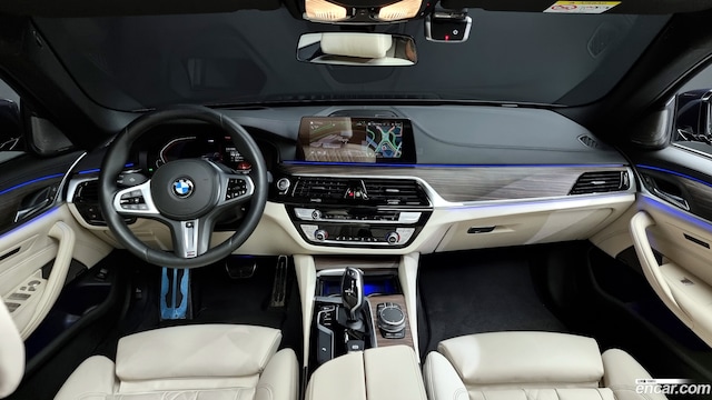 BMW 5-Series 520i M Sport 2020 года из Кореи