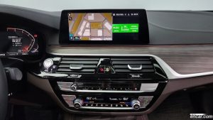 BMW 5-Series 530i xDrive Luxury Plus 2020 года из Южной Кореи