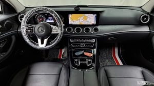 Mercedes-Benz E-Class E220d Avantgarde 2020 года из Южной Кореи