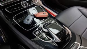 Mercedes-Benz E-Class E220d Avantgarde 2020 года из Южной Кореи