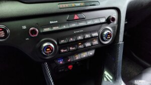 Kia Sportage Бензин 2.0 2WD 2022 года из Южной Кореи