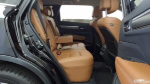Renault-Korea(Samsung) QM6 2.0 GDe RE Signature 2WD 2021 года из Южной Кореи