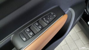 Renault-Korea(Samsung) QM6 2.0 GDe RE Signature 2WD 2021 года из Южной Кореи