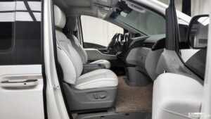 Hyundai Staria 7-Seater 2022 года из Южной Кореи