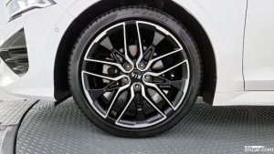 Kia K5 1.6 Turbo 2021 года из Южной Кореи