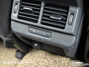 Land Rover Range Rover Evoque D180 R-Dynamic SE 2020 года из Южной Кореи