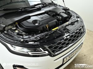 Land Rover Range Rover Evoque D180 R-Dynamic SE 2020 года из Южной Кореи