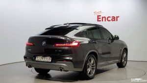 BMW X4 xDrive20i M Sport X 2020 года из Южной Кореи