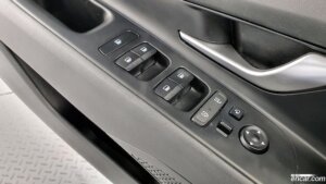 Hyundai AVANTE 1.6 2021 года из Южной Кореи