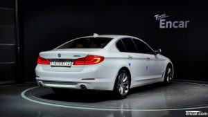BMW 5-Series 520i Luxury 2019 года из Южной Кореи