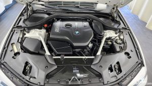 BMW 5-Series 520i Luxury 2019 года из Южной Кореи