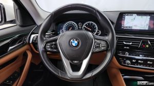 BMW 5-Series 520i Luxury 2019 года из Южной Кореи