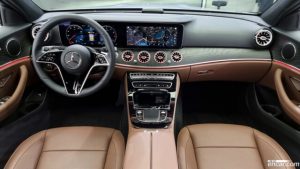 Mercedes-Benz E-Class E250 Avantgarde 2022 года из Южной Кореи