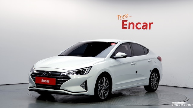 Hyundai AVANTE 1.6 2020 года из Кореи