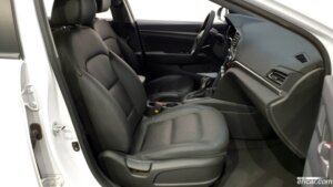 Hyundai AVANTE 1.6 2020 года из Южной Кореи