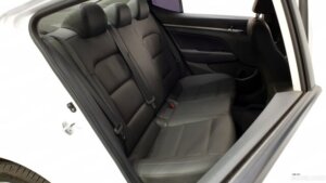 Hyundai AVANTE 1.6 2020 года из Южной Кореи