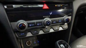 Hyundai AVANTE 1.6 2020 года из Южной Кореи