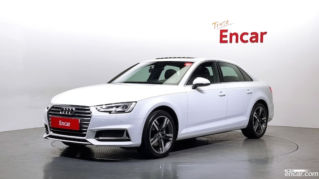 Audi A4 40 TFSI Premium 2019 года из Кореи