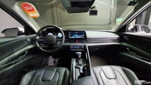 Hyundai AVANTE 1.6 2021 года из Южной Кореи