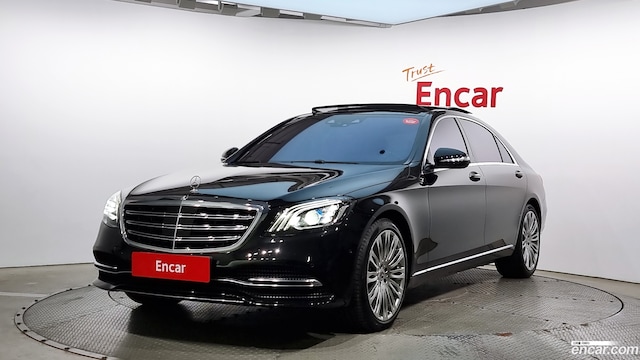 Mercedes-Benz S-Class S560L 4MATIC 2019 года из Кореи