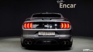 Ford Mustang Coupe 2021 года из Южной Кореи