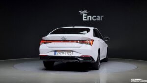 Hyundai AVANTE 1.6 2021 года из Южной Кореи