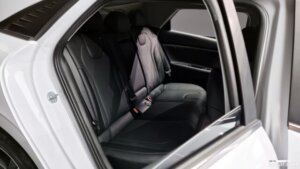 Hyundai AVANTE 1.6 2021 года из Южной Кореи