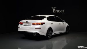 Kia K5 2.0 2020 года из Южной Кореи
