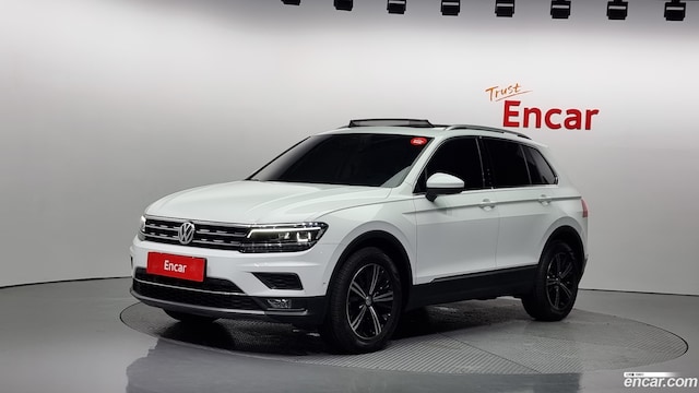 Volkswagen Tiguan 2.0 TDI Prestige 2020 года из Кореи