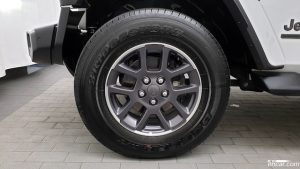 Jeep Wrangler 2.0 Overland 4Door 80th Anniversary Edition 2021 года из Южной Кореи
