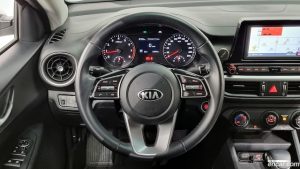 Kia K3 Standard 2021 года из Южной Кореи