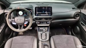 Hyundai Kona Бензин 2.0 2WD 2022 года из Южной Кореи