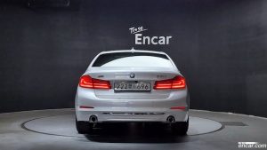 BMW 5-Series 530i xDrive Luxury Plus 2020 года из Южной Кореи